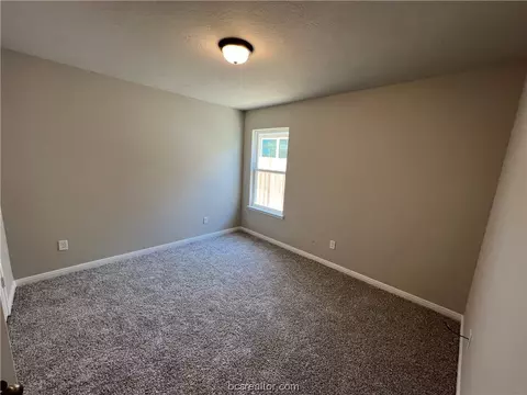 1952 Chief St, Bryan, TX 77807 photo 17