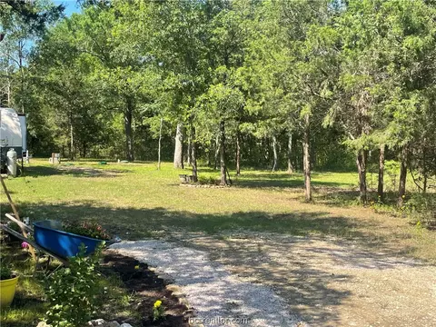 213 Overlook Loop, Somerville, TX 77879 photo 9