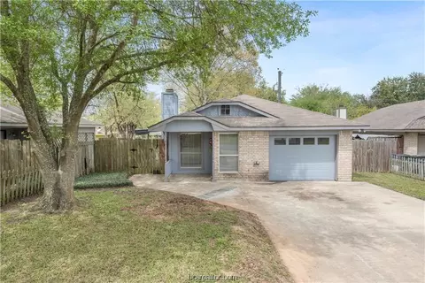 1111 Buttercup, College Station, TX 77845