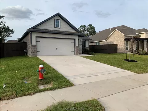 5627 Hayduke Ln, Bryan, TX 77802