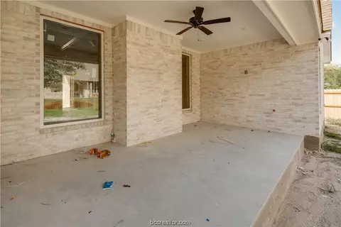 3345 Stoneleigh Rd, Bryan, TX 77808 photo 5