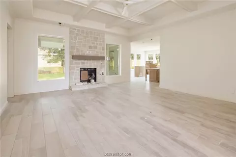 3345 Stoneleigh Rd, Bryan, TX 77808 photo 3