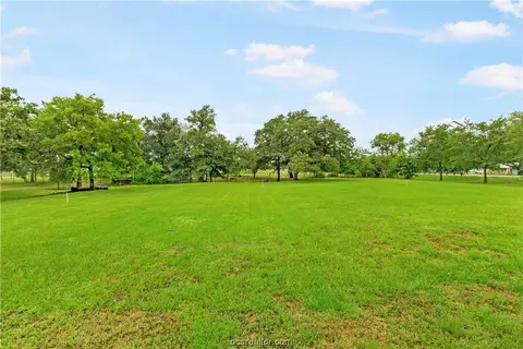 7210 Planters Loop, Bryan, TX 77808 photo 5