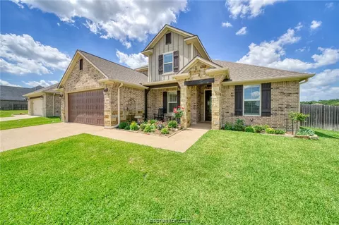 4015 High Creek Ct, College Station, TX 77845