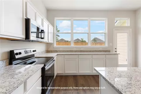 2219 Johnny Lyon Ct, Bryan, TX 77807 photo 3