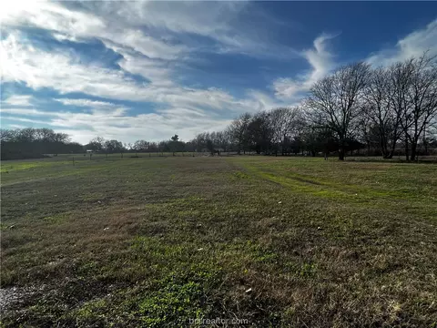 000 St Hwy 36, Caldwell, TX 77836