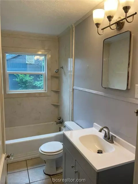 2610 Todd St, Bryan, TX 77802 photo 7