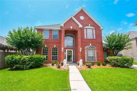 4420 Ironwood Dr, Baytown, TX 77521