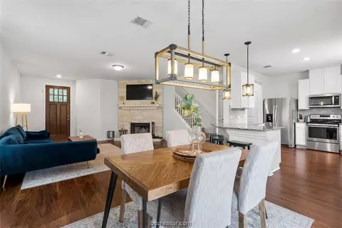 Dining - 908 Emory Tree, Austin, TX 78748 photo 2 of 3