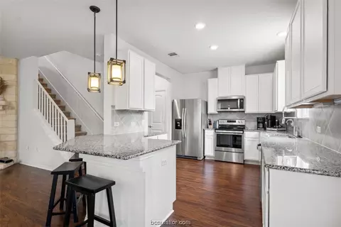 Kitchen - 908 Emory Tree, Austin, TX 78748 photo 1 of 3