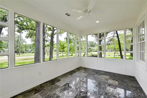 310 Brookside Dr E, Bryan, TX 77801 photo 11