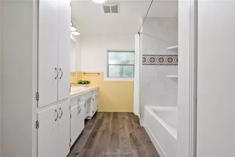 1417 E 28th St, Bryan, TX 77802 photo 19