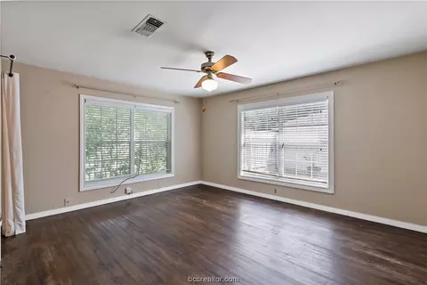1417 E 28th St, Bryan, TX 77802 photo 21