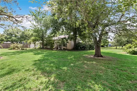 1417 E 28th St, Bryan, TX 77802 photo 28