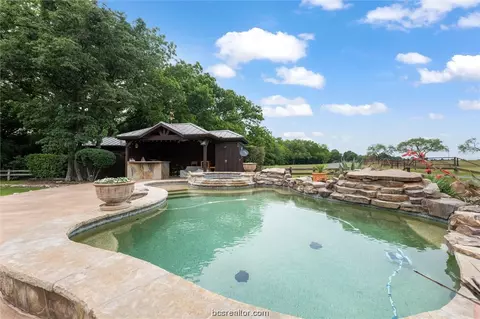 1382 E Blackjack Rd, Pilot Point, TX 76258 photo 6