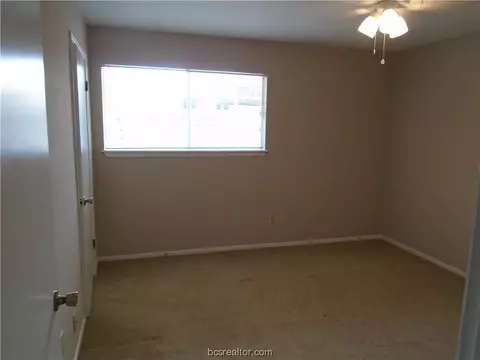 2100 Windsor Drive 37, Bryan, TX 77802 photo 7
