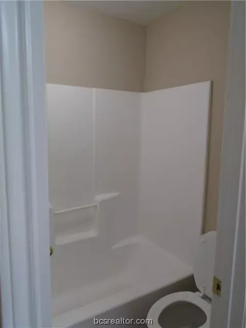 2100 Windsor Drive 37, Bryan, TX 77802 photo 10