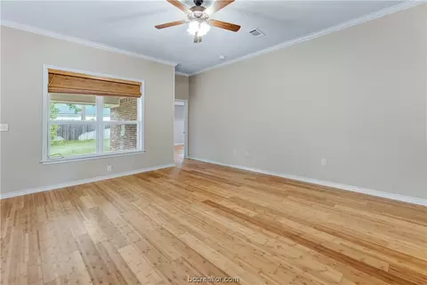 1008 E 31st St, Bryan, TX 77802 photo 8