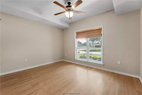1008 E 31st St, Bryan, TX 77802 photo 17