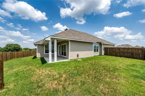2701 Redcap St, Bryan, TX 77803 photo 23