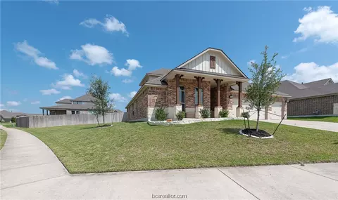 2714 Lakewell Ln, College Station, TX 77845