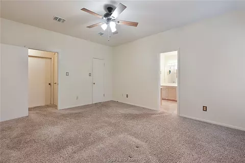 2002 Cobblestone Ln, Bryan, TX 77807 photo 8