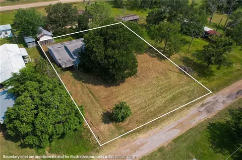 212 Acorn Oak St, Somerville, TX 77879
