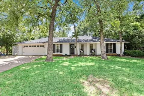 3112 Hummingbird, Bryan, TX 77807