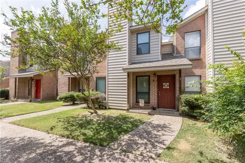 1904 Dartmouth Street S3, College Station, TX 77840