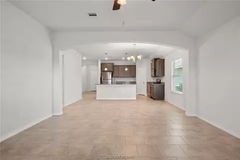 5214 Montague Loop, Bryan, TX 77807 photo 12