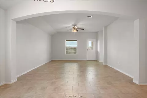 5214 Montague Loop, Bryan, TX 77807 photo 11