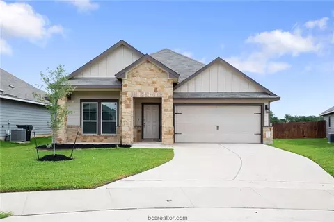 5214 Montague Loop, Bryan, TX 77807
