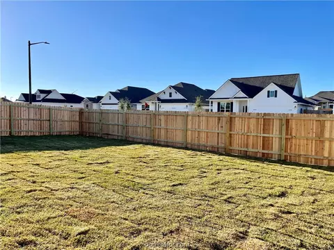2104 Loblolly Ct, Bryan, TX 77807 photo 21
