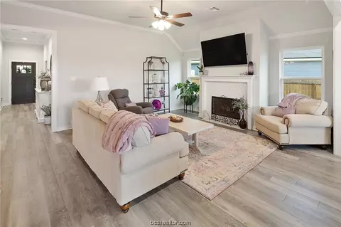 1928 Cambria Dr, Bryan, TX 77807 photo 12