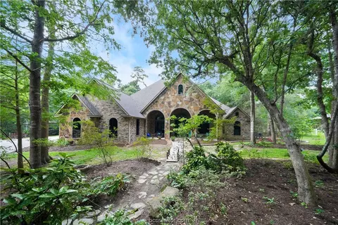 15632 Queen Victoria Ct, Montgomery, TX 77316