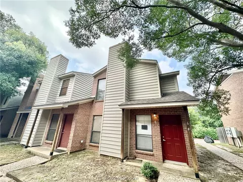 1904 Dartmouth R-6, College Station, TX 77840