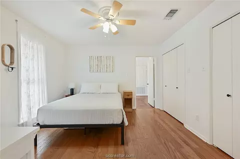 2411 E Briargate Dr, Bryan, TX 77802 photo 17