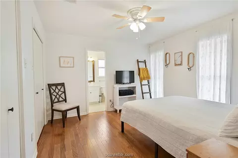 2411 E Briargate Dr, Bryan, TX 77802 photo 15