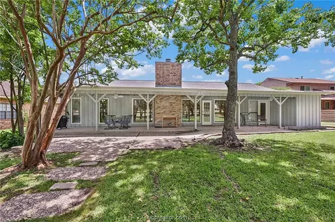 2411 E Briargate Dr, Bryan, TX 77802 photo 21