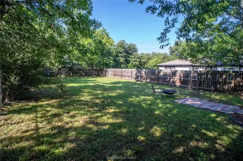 801 E 23rd St, Bryan, TX 77803 photo 20