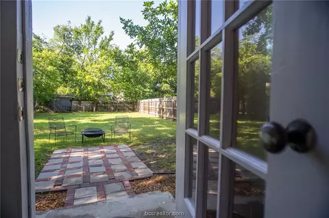 801 E 23rd St, Bryan, TX 77803 photo 18