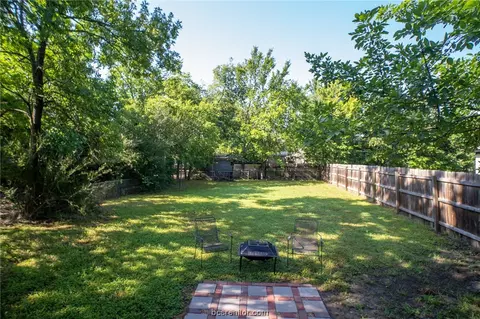801 E 23rd St, Bryan, TX 77803 photo 19