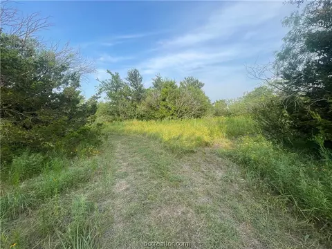 Block 2, Bryan, TX 77808 photo 2