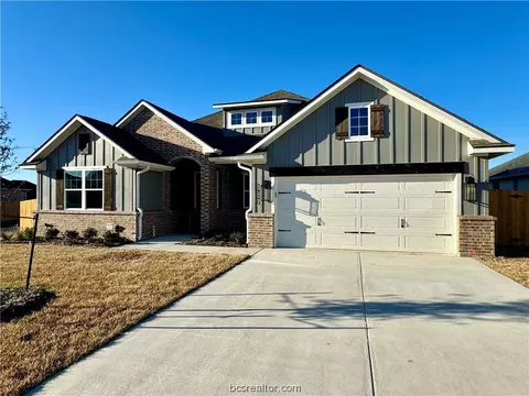 3521 Chantilly Path, Bryan, TX 77808