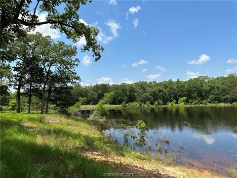 Tract 4, Fairfield, TX 75840