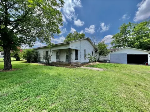 6459 Fm 111, Caldwell, TX 77836
