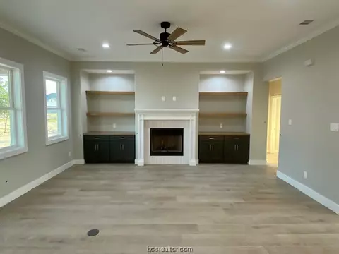 10310 Bourbon, Bryan, TX 77808 photo 3