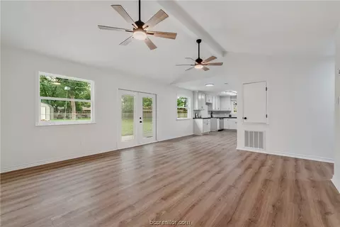 3003 Allen, Bryan, TX 77803 photo 6