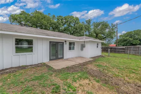 3003 Allen, Bryan, TX 77803 photo 16