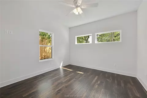 3912 Nagle St, Bryan, TX 77801 photo 23